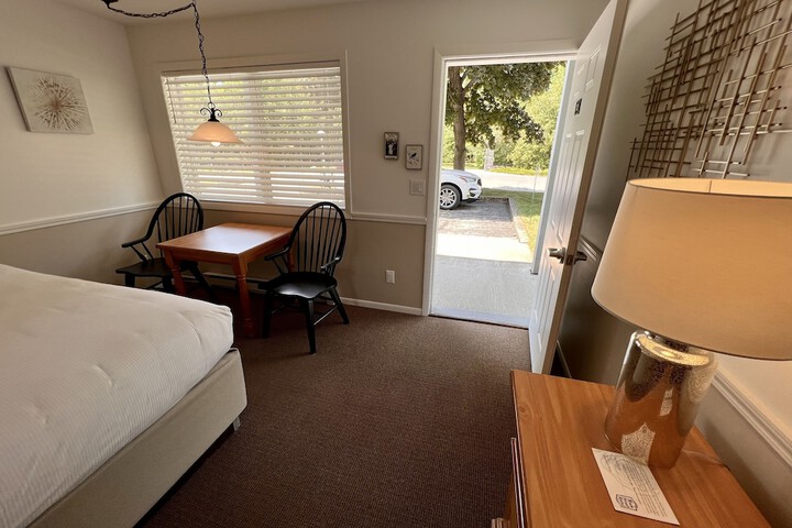 Room 35 of 67