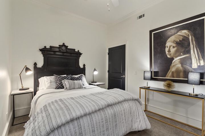 Room 12 of 24