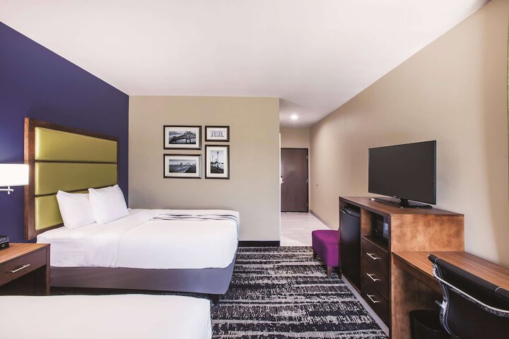 Room 18 of 30