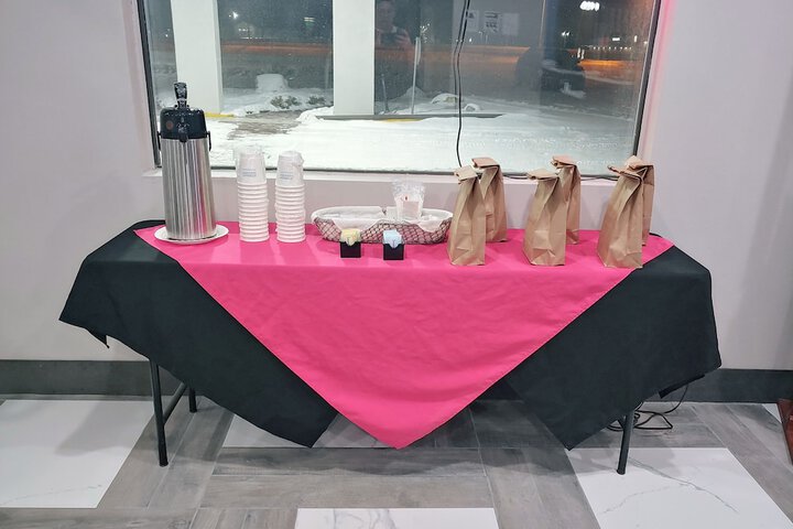 Breakfast/Coffee Service 18 of 46