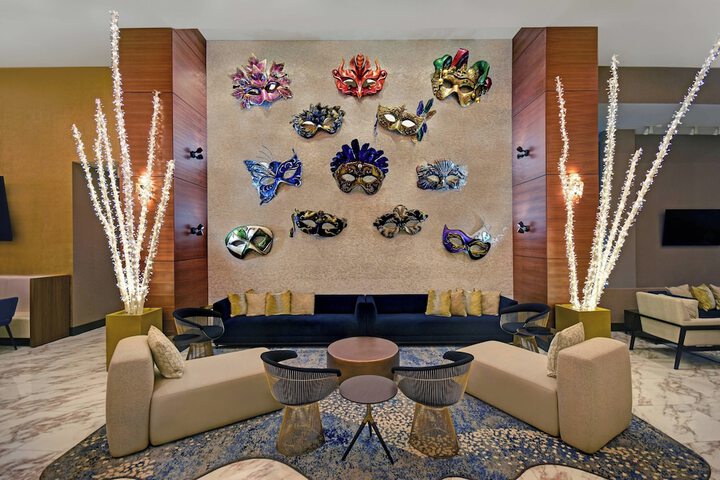 Hotel Interior 16 of 89