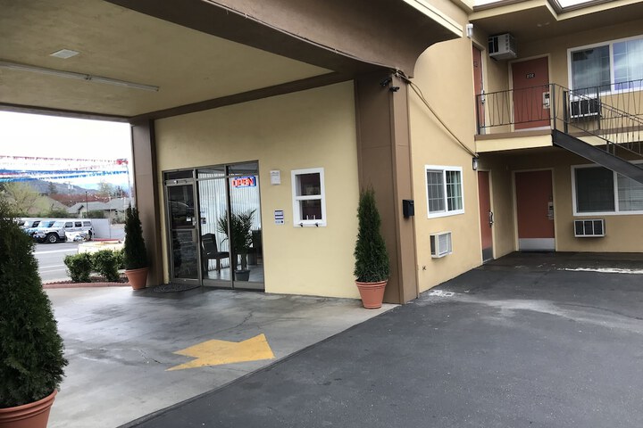 Hotel 2 of 28
