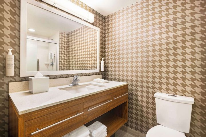 Home2 Suites by Hilton Denver West - Federal Center CO