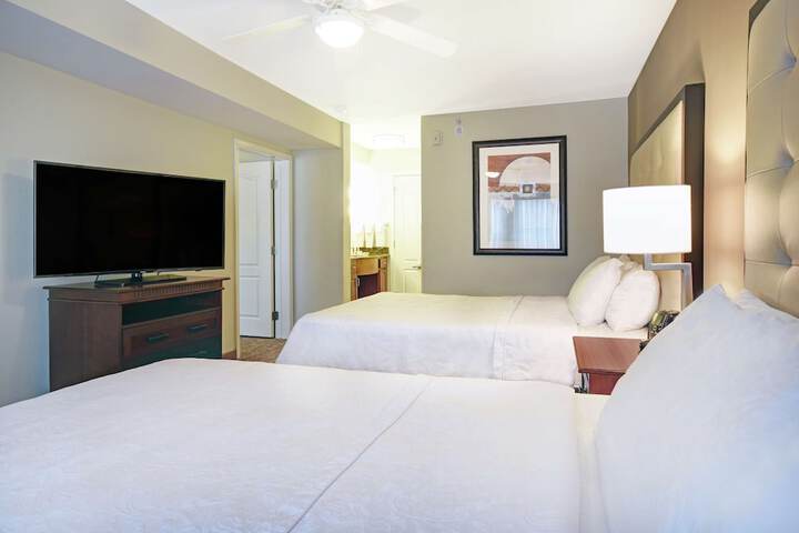 Room 8 of 45