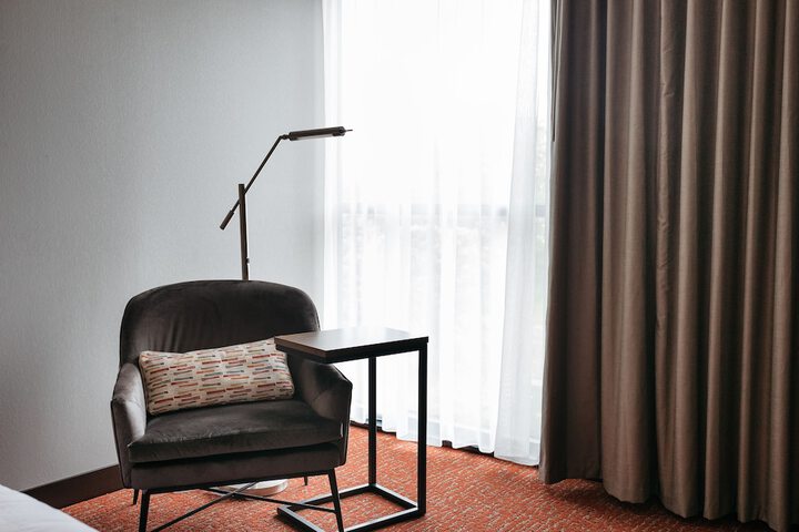Room 18 of 144