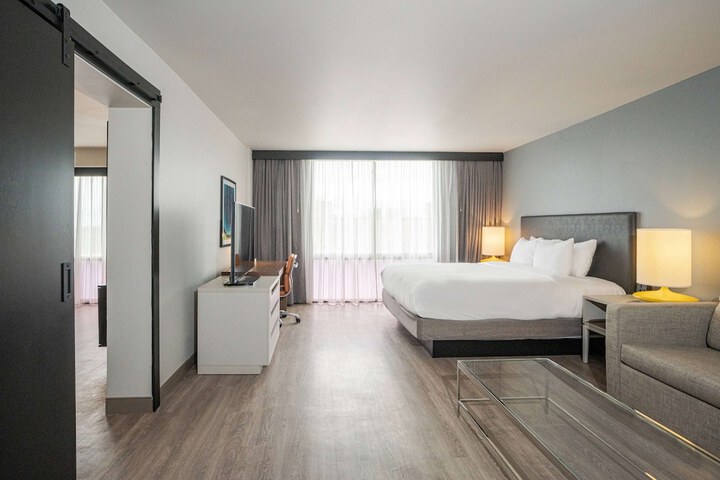 Wyndham Fort Smith City Center