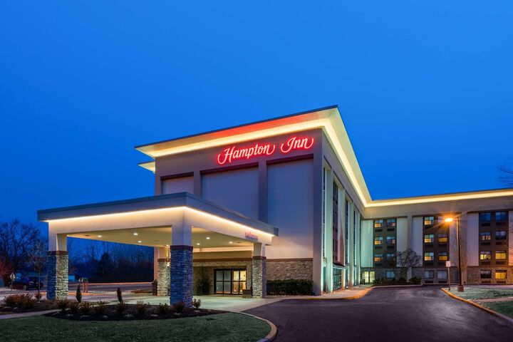 Hotel 3 of 77