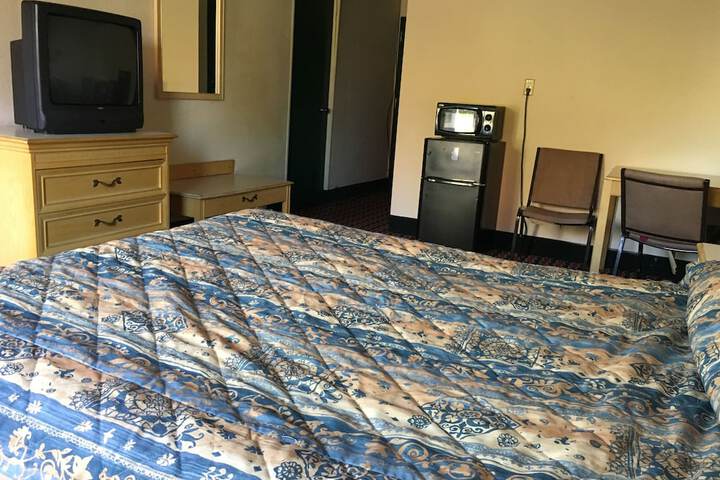 Room 41 of 48