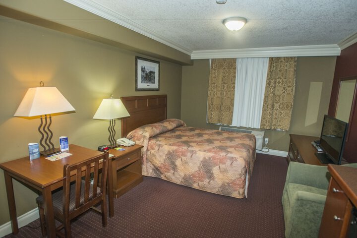 Room 19 of 28
