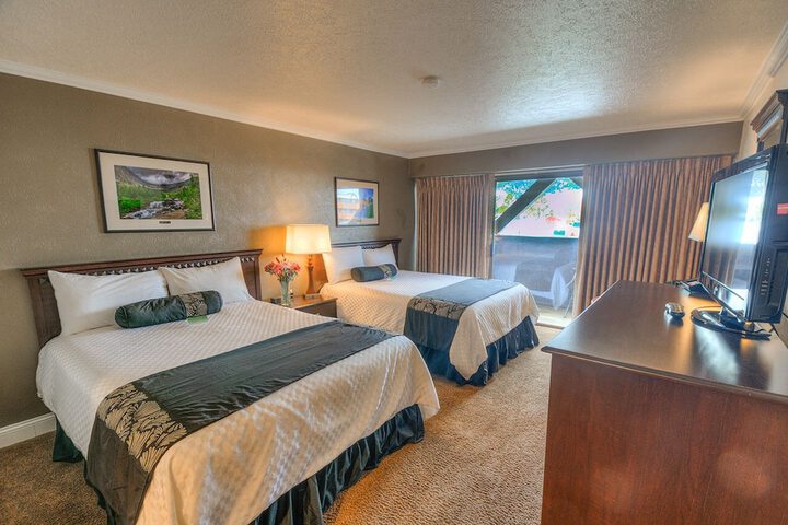 Fairmont Hot Springs Resort