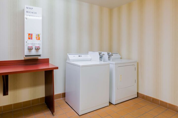 Hampton Inn San Marcos CA