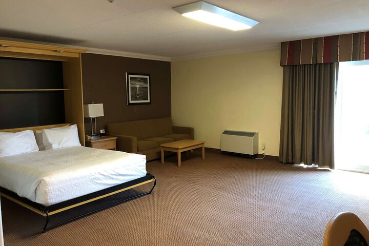 Best Western Plus Cobourg Inn & Convention Centre