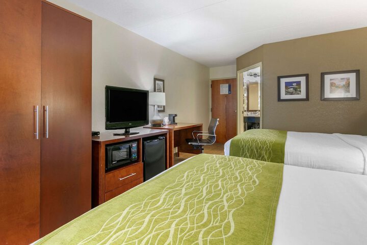 Room 22 of 50