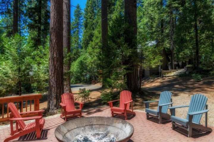 Knotty Pines Cabins