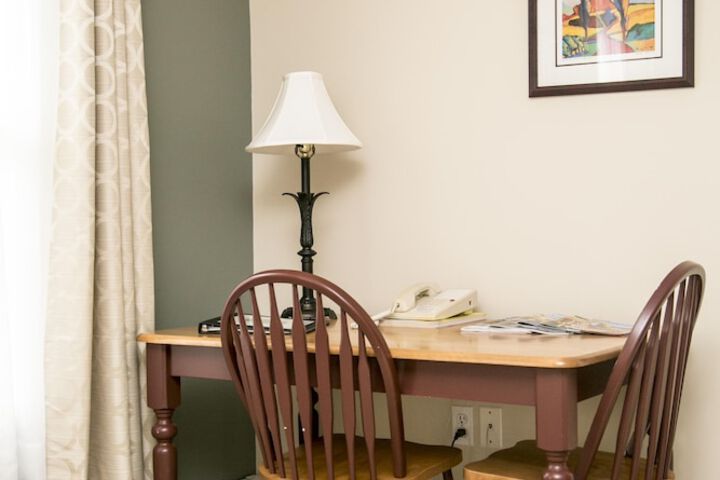 Room 155 of 183