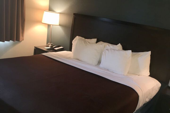 Room 21 of 54
