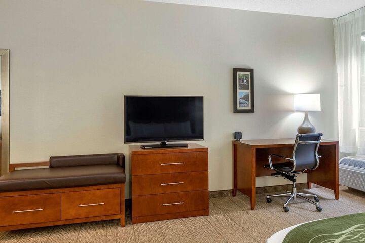 Room 16 of 47