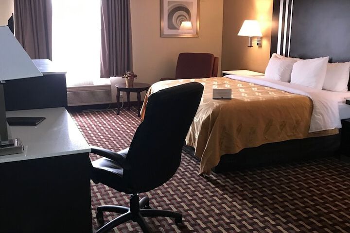 Room 36 of 62