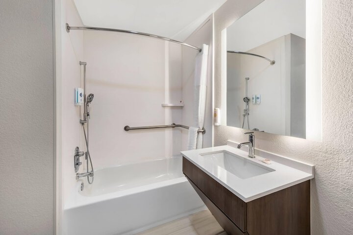Comfort Inn Fontana