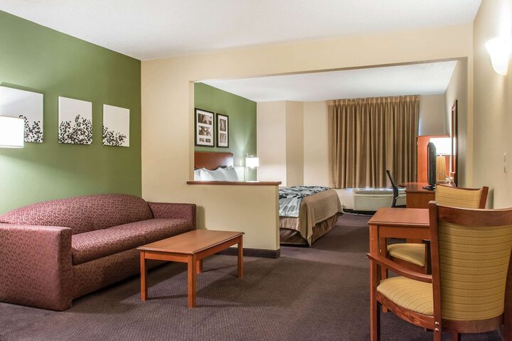 Sleep Inn & Suites of Lancaster County