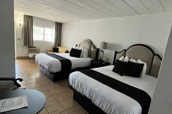 Room 92 of 170
