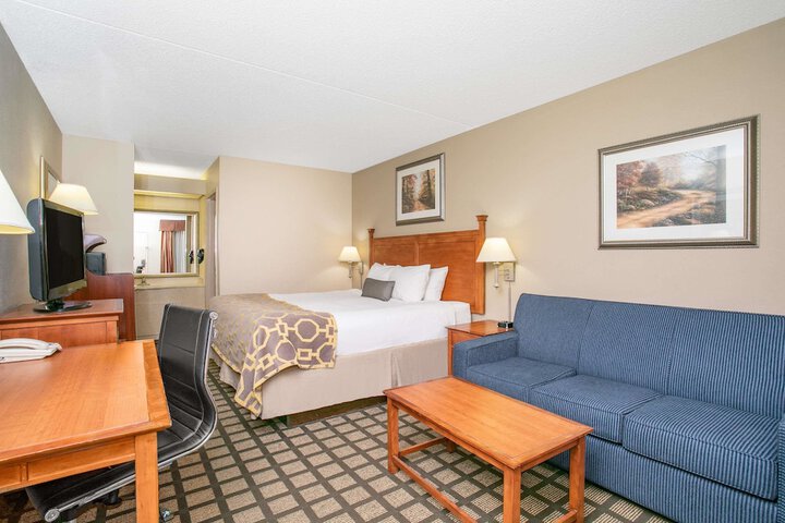Room 14 of 26