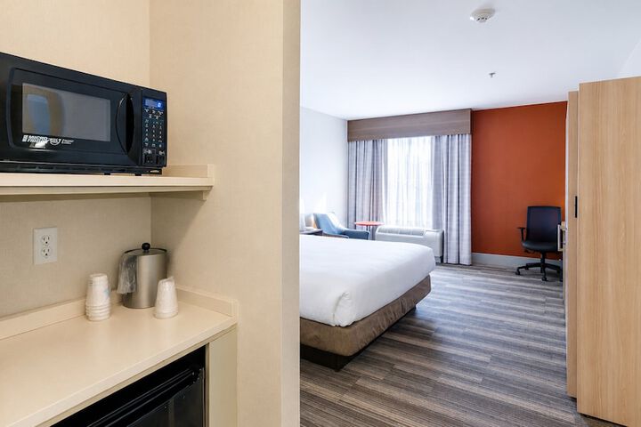 Holiday Inn Express Lexington by IHG