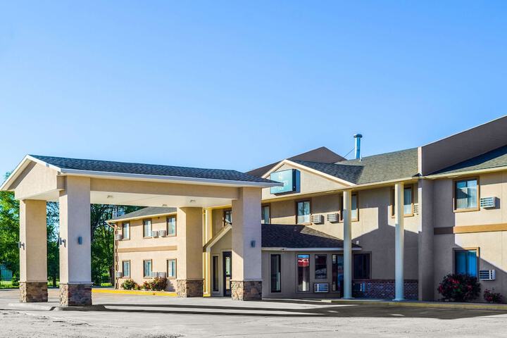 Hotel 3 of 36
