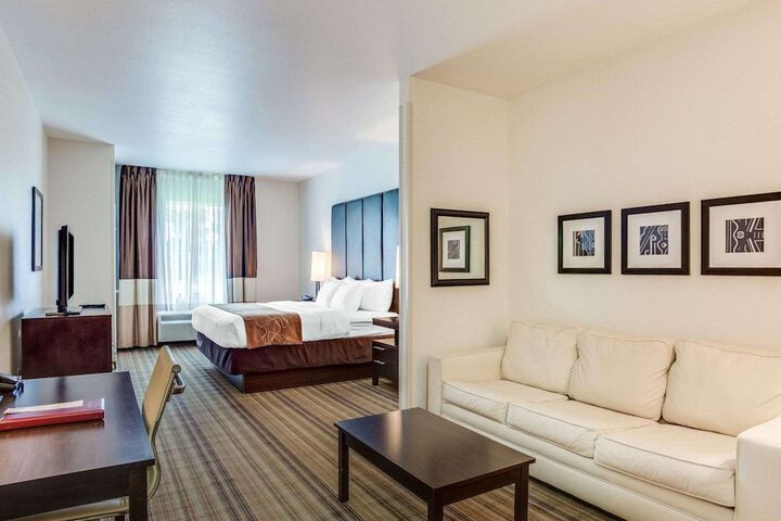 Comfort Suites Mandeville - Covington