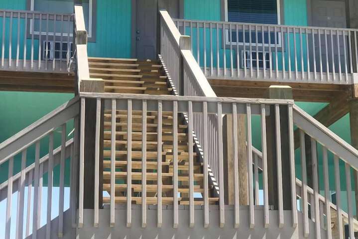 The 409 Bolivar Beach Hotel