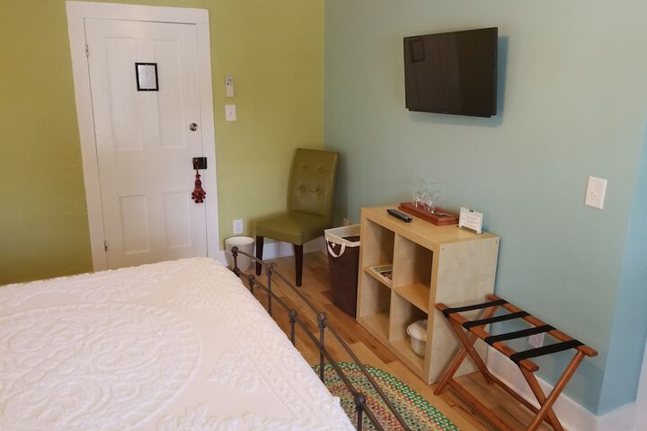The Blackberry Inn Bed & Breakfast