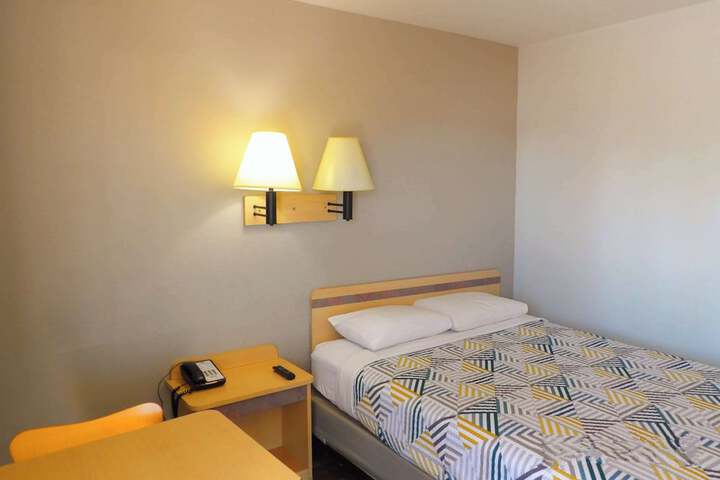 Motel 6 Ontario OR
