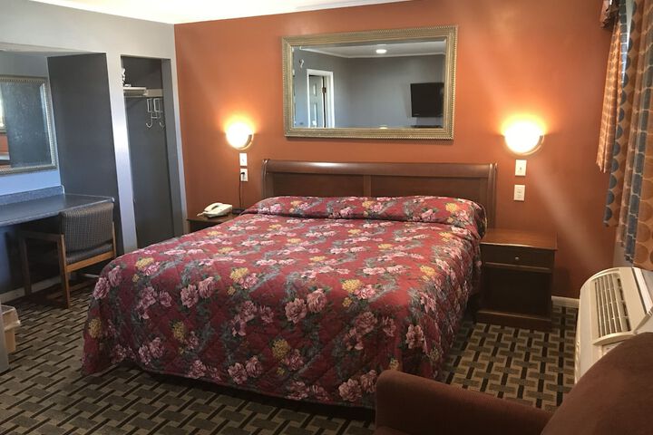 Economy Inn Motel