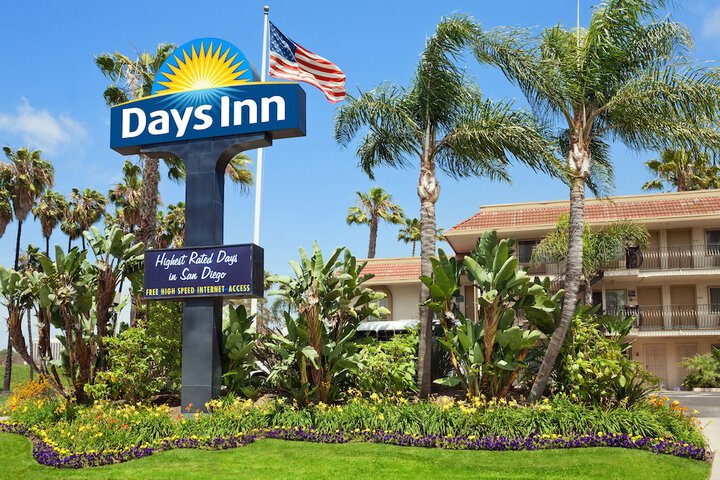 Hotel 3 of 66