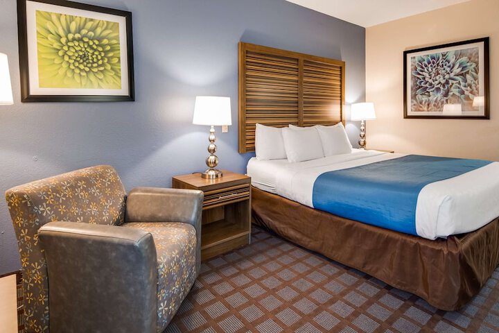 Room 20 of 24