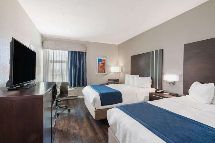 Room 42 of 54