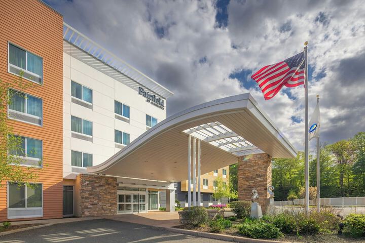 Fairfield Inn & Suites Springfield Northampton / Amherst