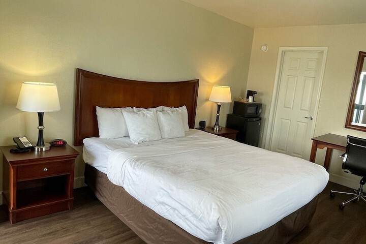 Room 14 of 59