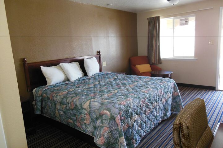 Room 46 of 48