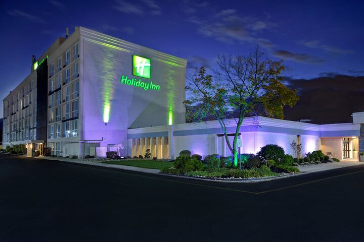 Hotel 1 of 170