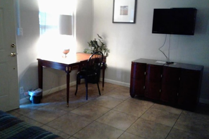 Room 46 of 66