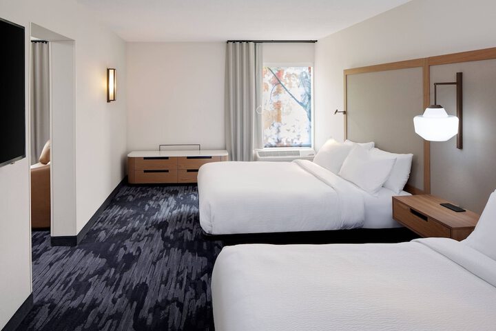 Room 16 of 21