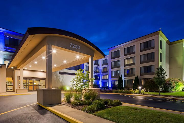 Hotel 2 of 28