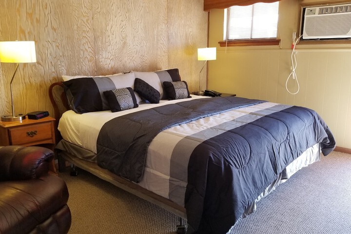 Room 18 of 81