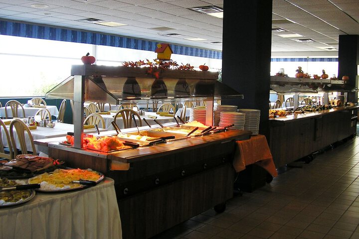 Dining 79 of 115
