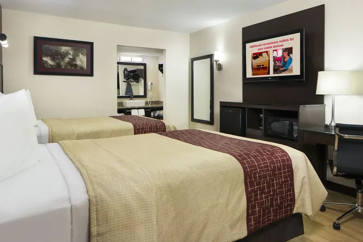 Americas Best Value Inn & Suites