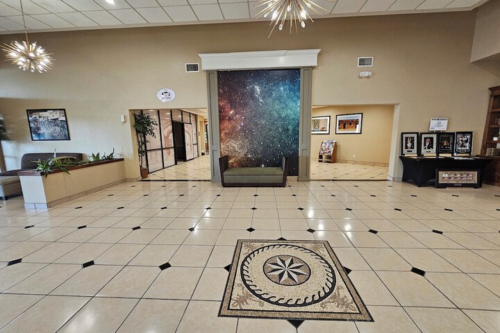 Clarion Inn & Suites Roswell
