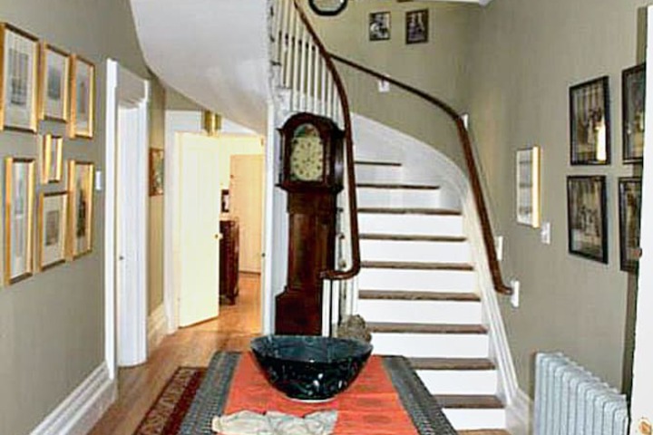 Auberge Chesleys Inn