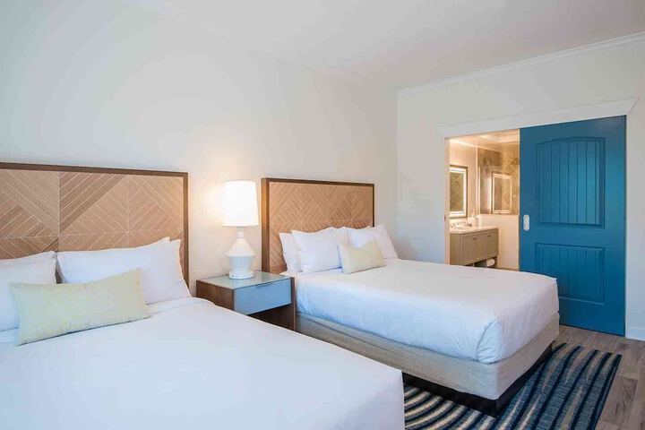 Room 40 of 172