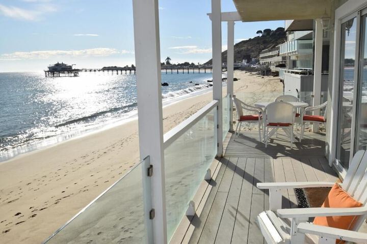 Malibu Beach Paradise Apartments